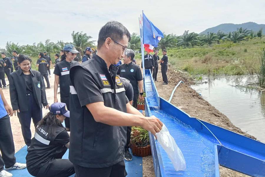 ศวพ.ภาคตะวันตก ร่วมต้อนรับรองนายกรัฐมนตรีและรัฐมนตรีว่าการกระทรวงเกษตรและสหกรณ์ ตรวจราชการพื้นที่จังหวัดราชบุรี