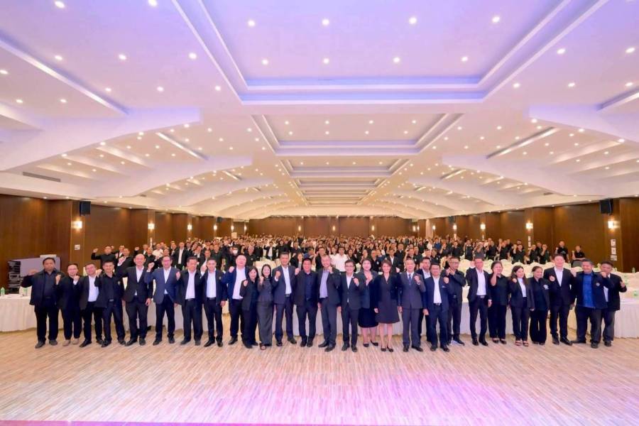 ศวพ.ภาคตะวันตก เข้าร่วมประชุมสัมมนาขับเคลื่อนยุทธศาสตร์กรมปศุสัตว์ พ.ศ. 2571–2575